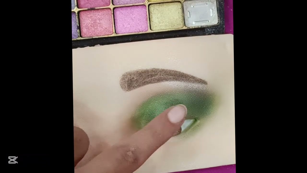 Greenish smoky eyes ✨@SkinXSlay #beginners #easy #eyemakeup#smoky eyes