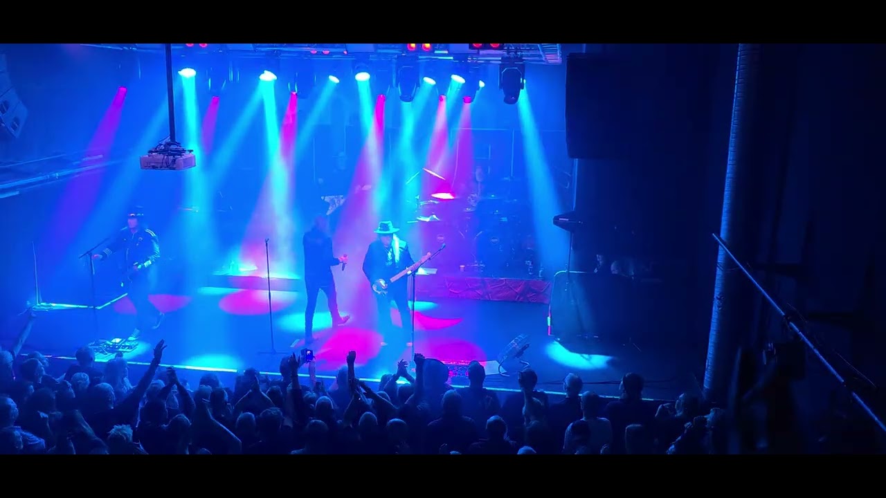 Pretty Maids - Back to back - live Sthlm