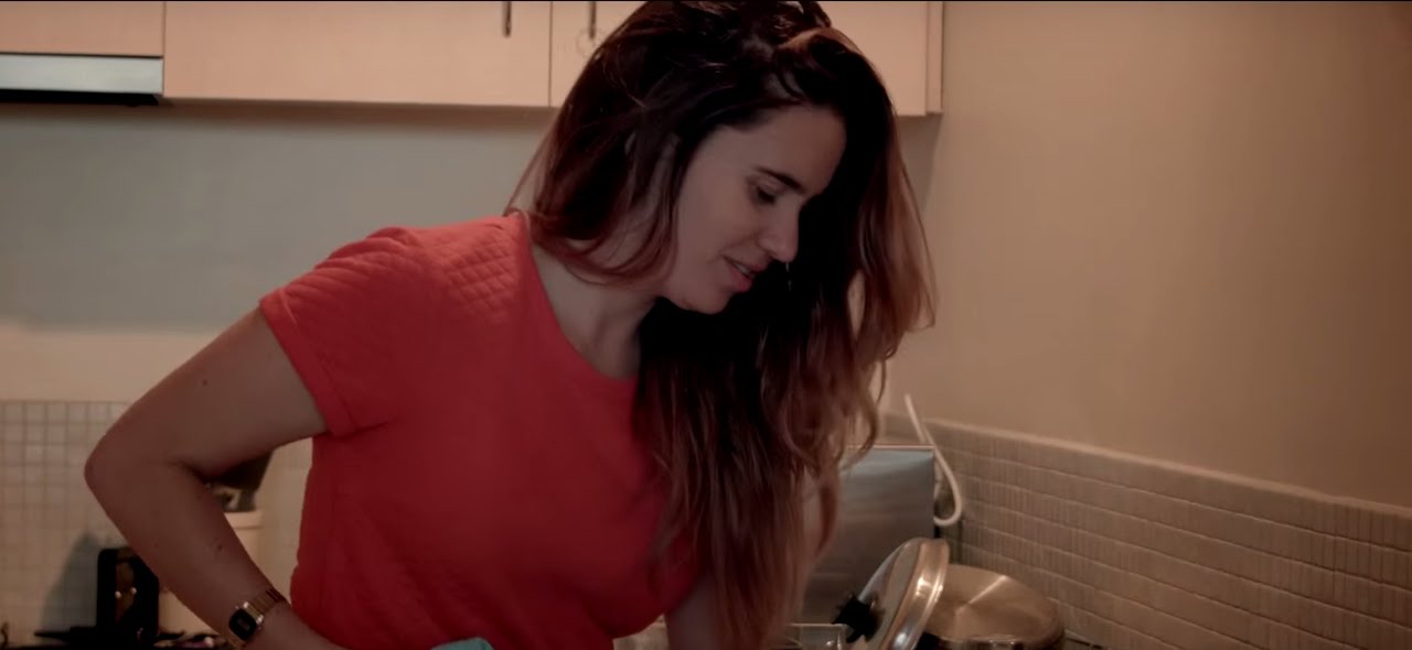 A Girlfriend's Rumbly Tummy