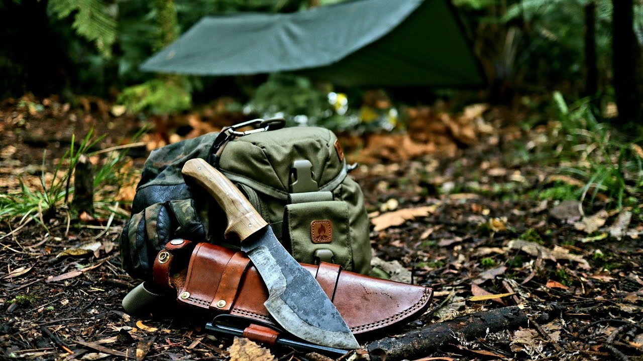 Bushcraft Camp With my Canteen Carrier Survival Kit - Helikon Tex Essential Kitbag