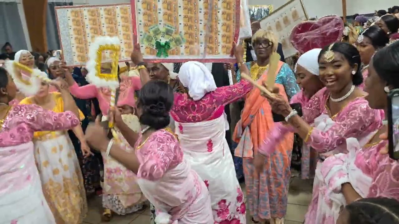 Entrée manzaraka de ABDILLAH ( MANZARAKA de ABDILLAH et ZARIANTI )