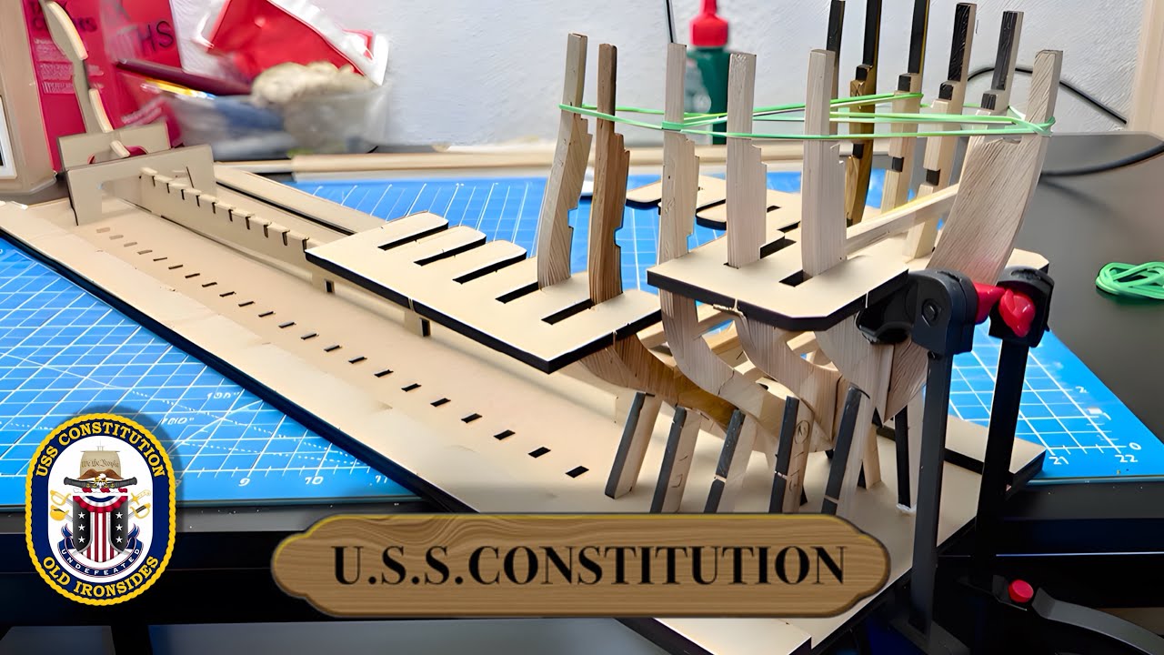 1:76 U.S.S Constitution - Build tutorial - Pack 1