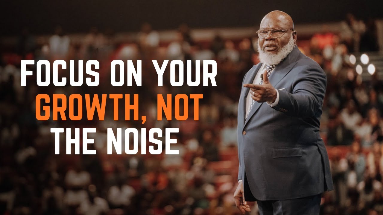 FOCUS ON YOUR GROTH, NOT THE NOISE — 2026  POWERFULL MOTIVATION