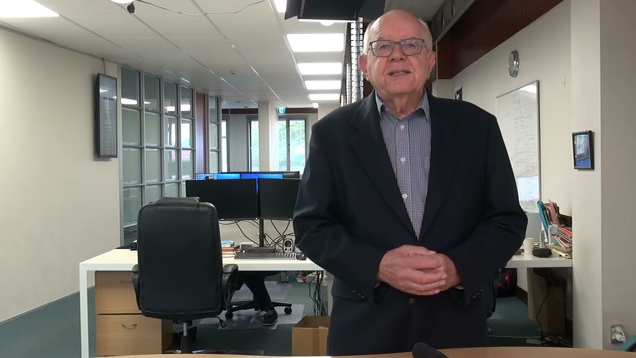 Breakfast briefing  US mess drives precious metals 0