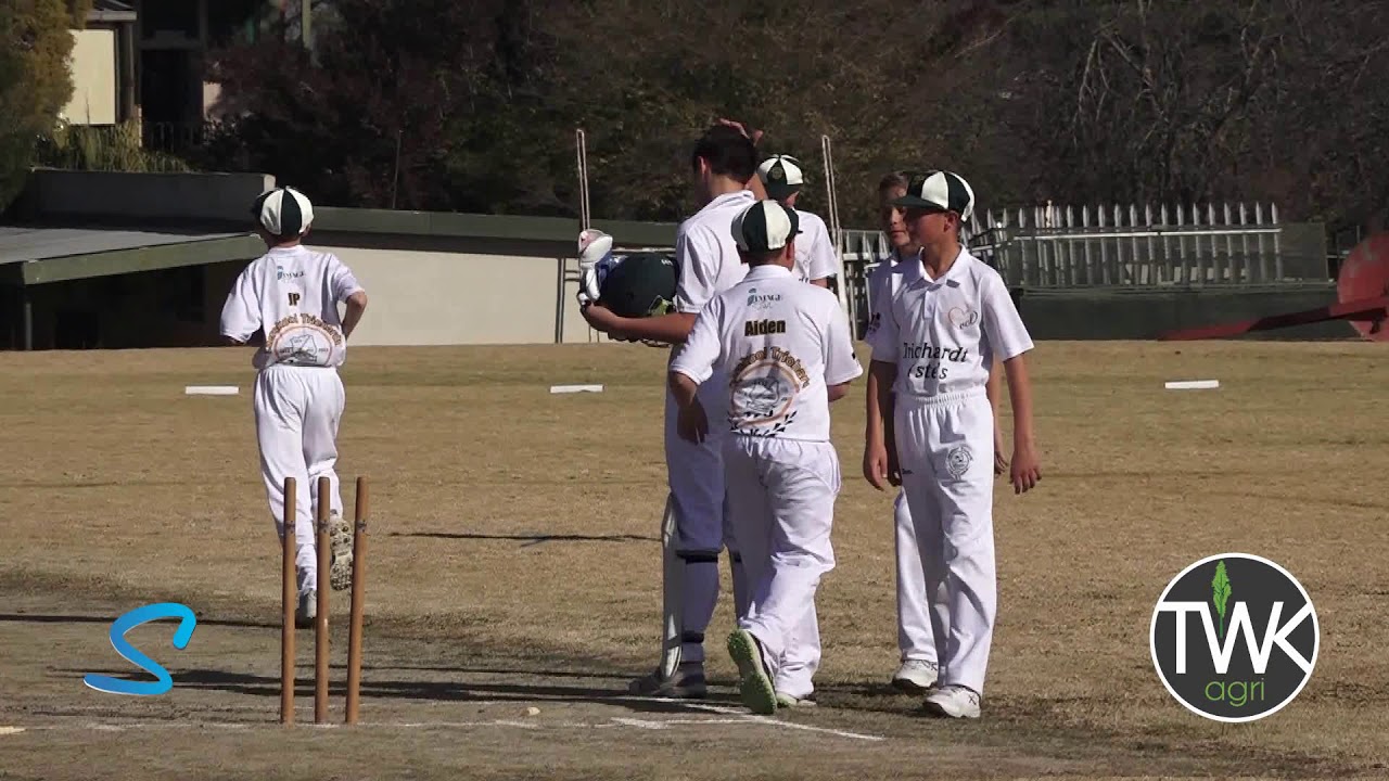 Junior Cricket Action - 1st Piet Retief Primary vs Trichardt Primary 26-07-18
