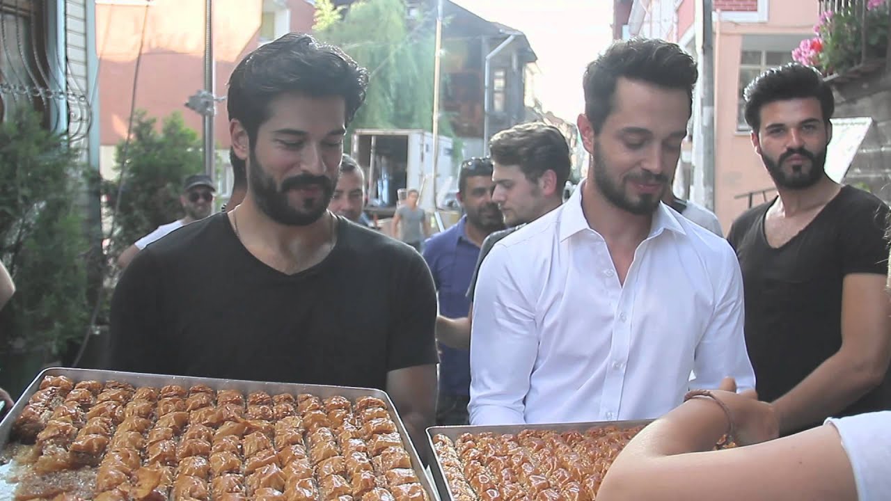 Sete Bayram Burak Özçivit ve Murat Boz ile Geldi