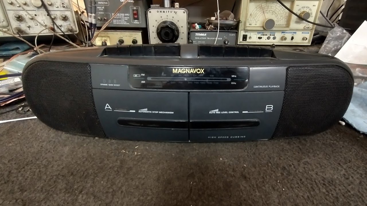 Repair attempt of TWO Magnavox boomboxes. aw7050/17 and 7030/17
