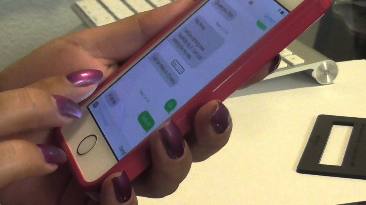 How the blind and visually impaired use the iphone to send text messages!  #AccessibleTecnology