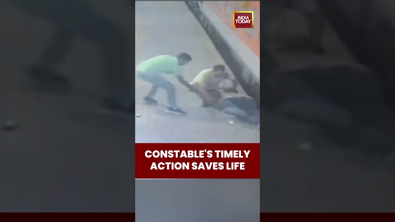 Viral Video: Mathura's Police Constable Saves a Man's Life | #shorts