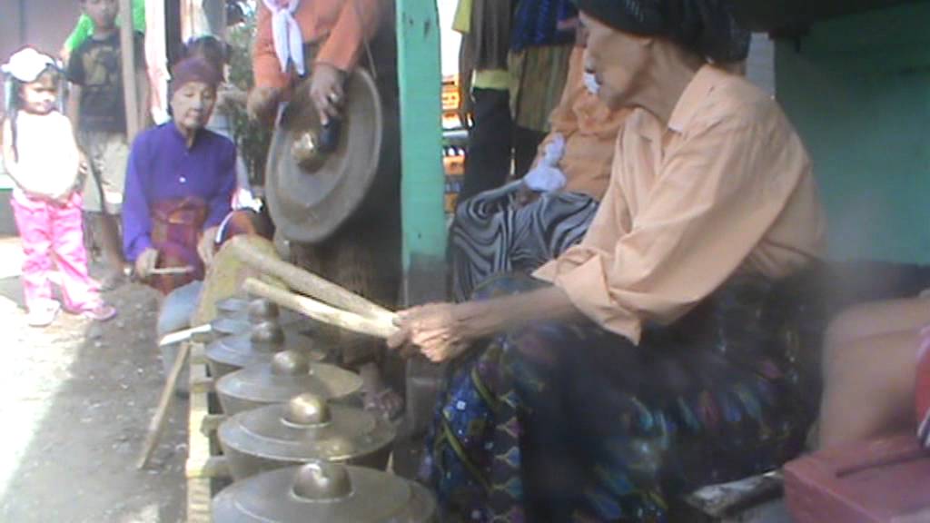KULINTANG ENSEMBLE 1 (Kalagan Tribe of Davao)