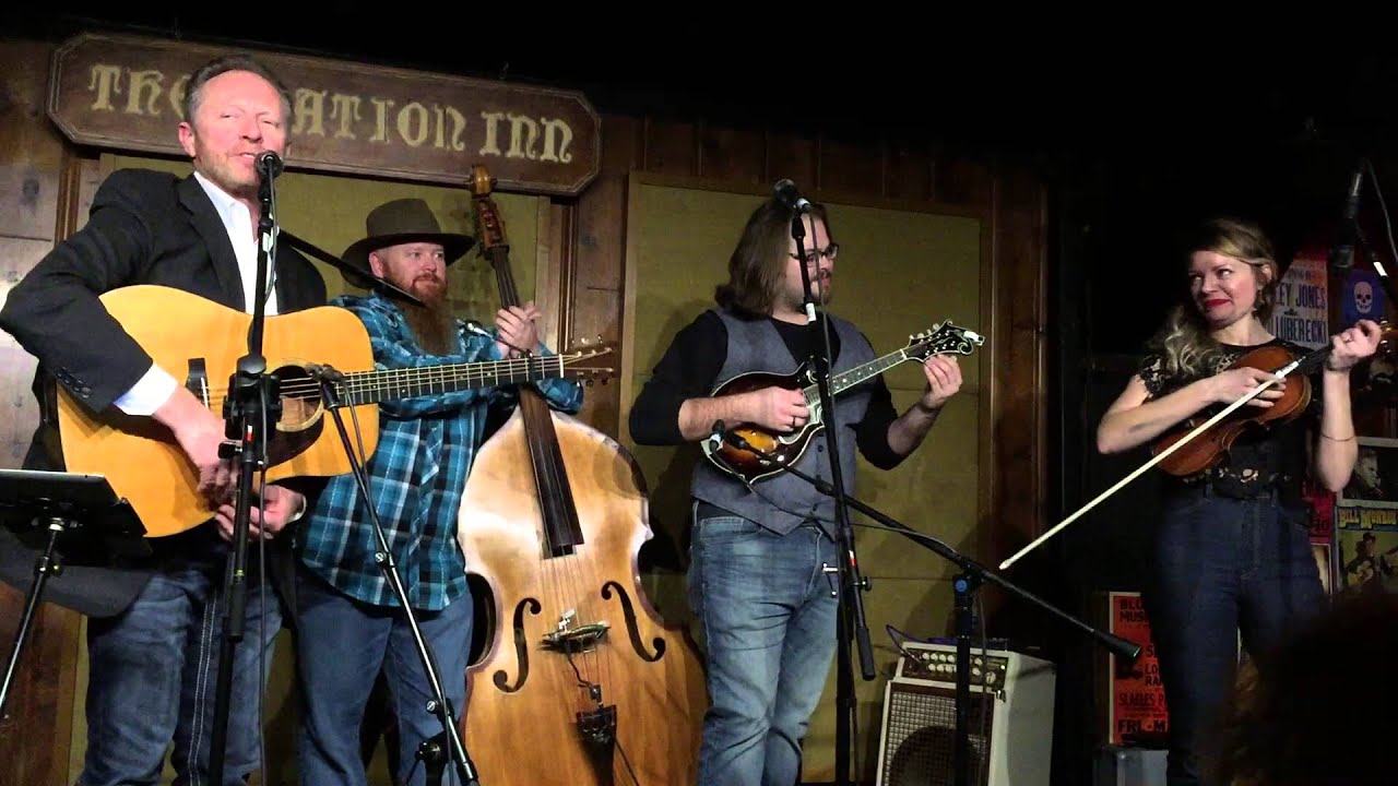 03 05 16 Brad Bulla's birthday. Fireball Mail at The Station Inn with Jenny Anne Mannan.