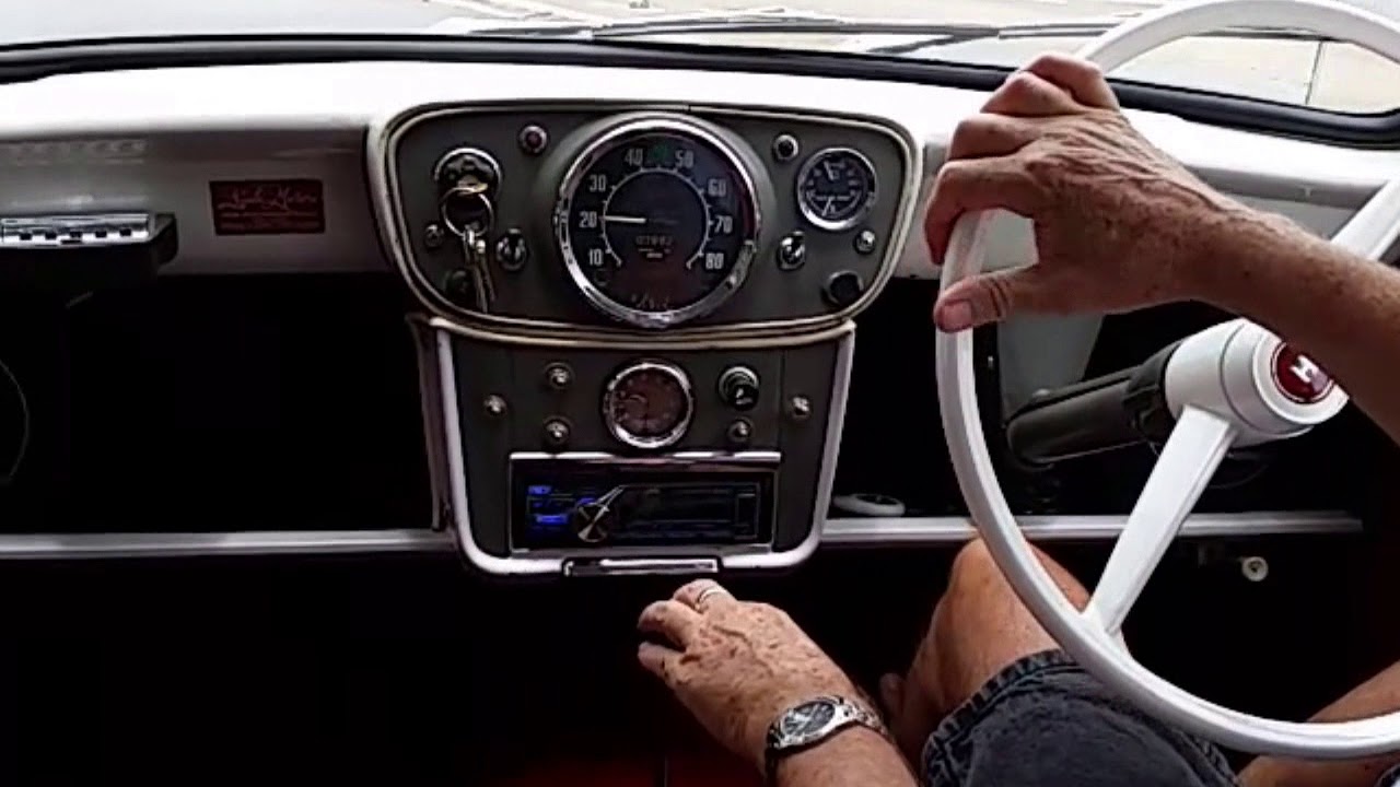 Hillman Husky Drive