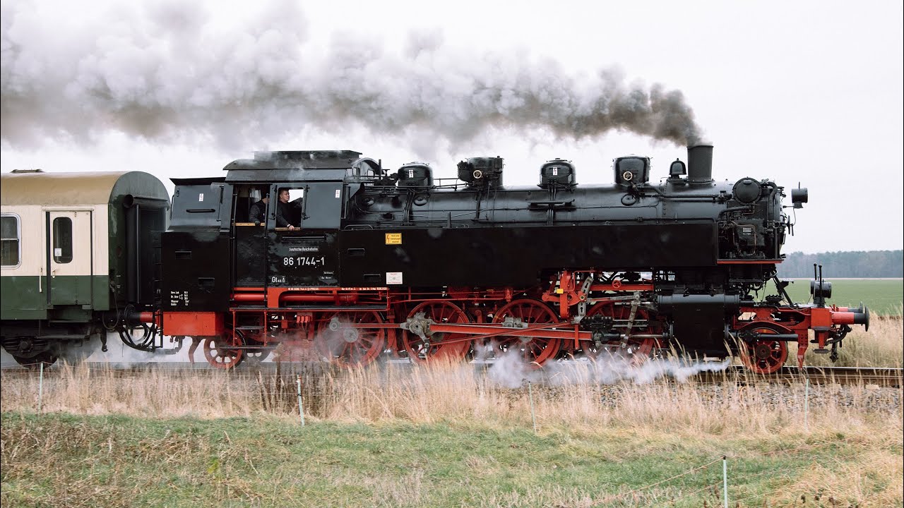 Parowóz 86 1744-1 z pociągami adwentowymi z Rothenburga do Görlitz, Górne Łużyce 2025.12.20