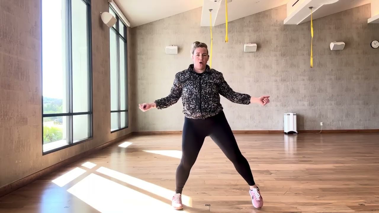 “Titi Me Pregunto” SmashLife choreography breakdown! #badbunny #choreography 