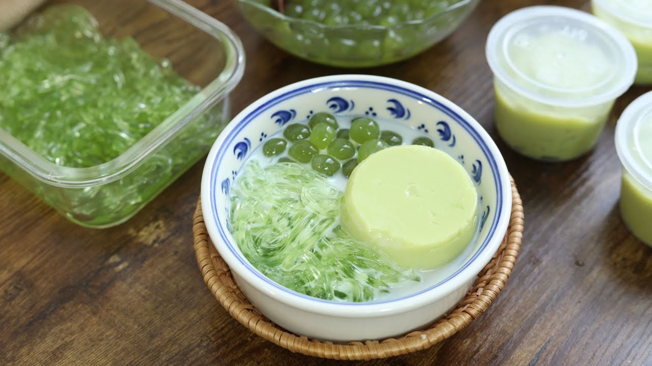 Chè thạch xanh (Pandan dessert) thơm mát hương lá dứa, beo béo nước cốt dừa