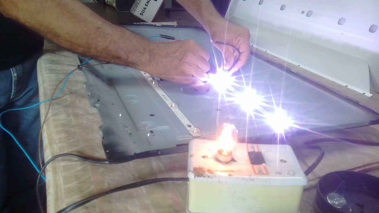COMO TROCAR BARRA DE LED DA TV TOSHIBA 32L1800 SIMPLES E FÁCIL.