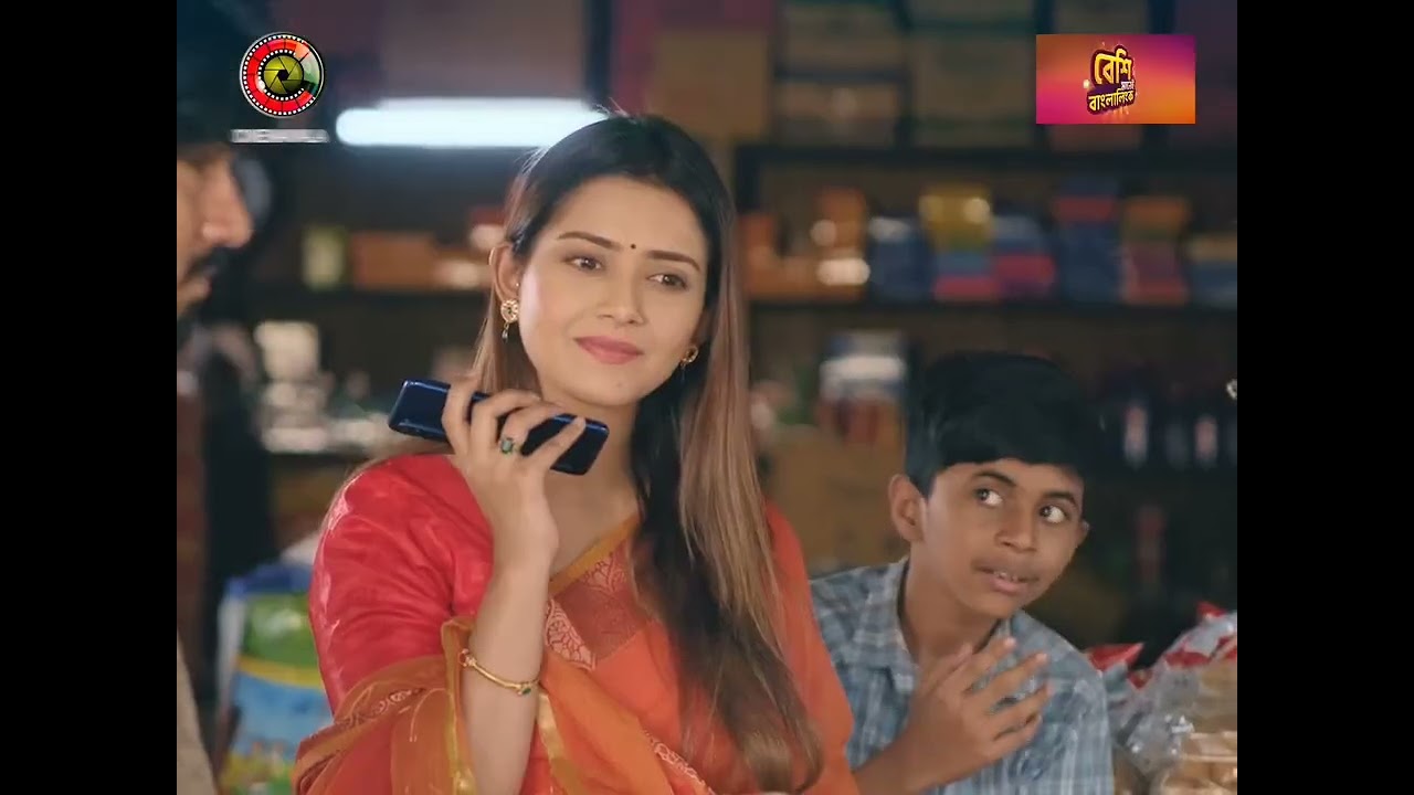 বউ তো নয় যেনো সিসি ক্যামেরা 