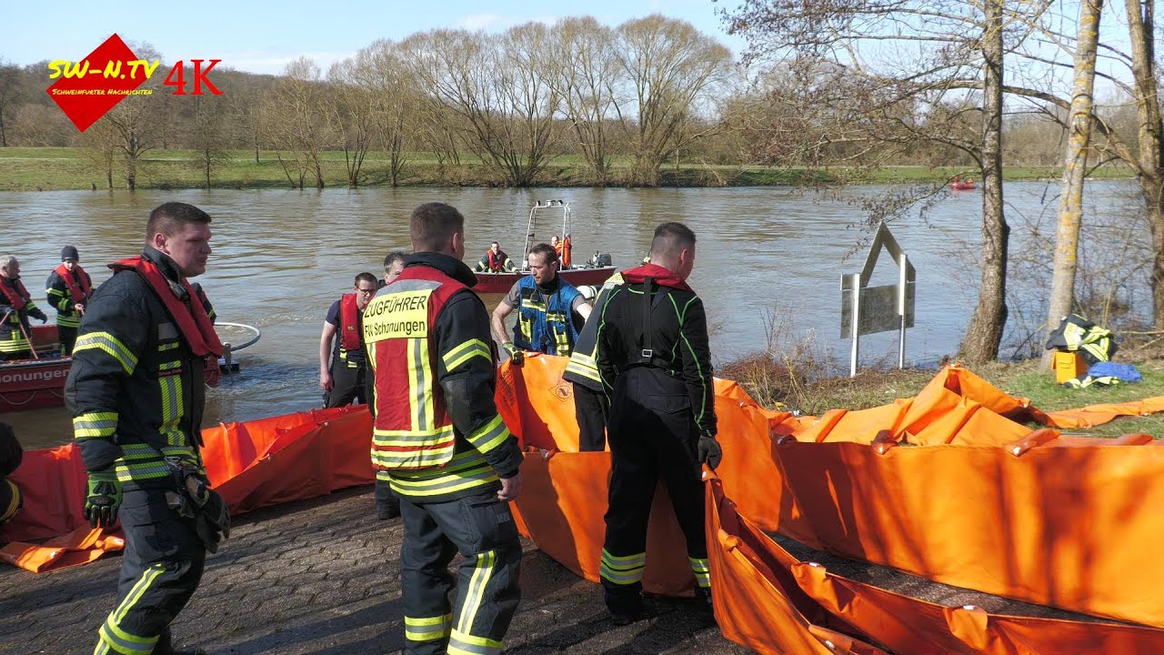 Feuerwehren probten Einsatz der &Ouml;lsperre auf dem Main