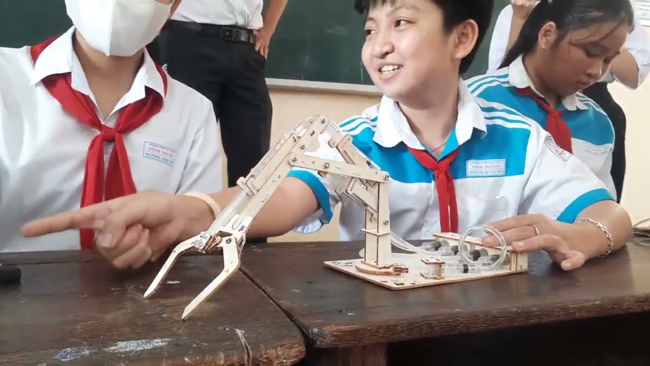 Cánh tay robot thủy lực @canhtayrobotkemans1618