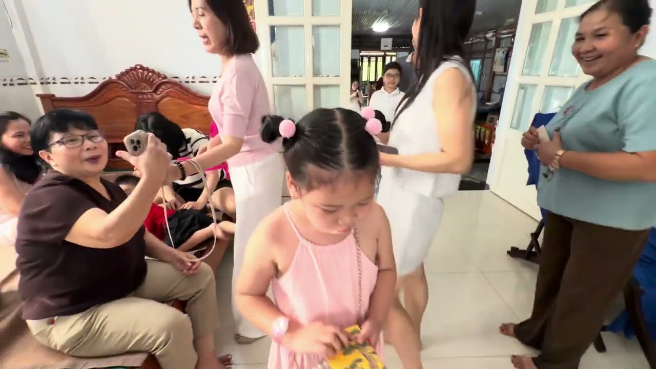 Ăn Tết ngày mừng 2 2026