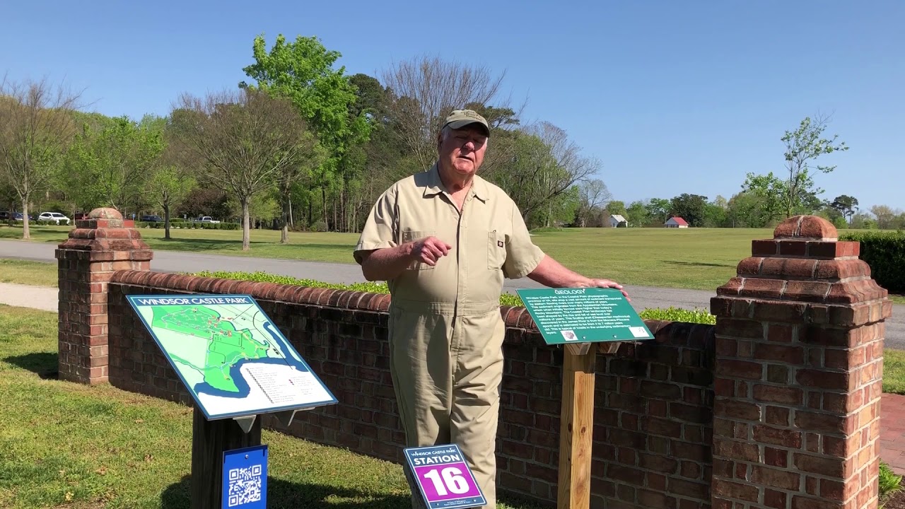 Interpretive Signs Trail
