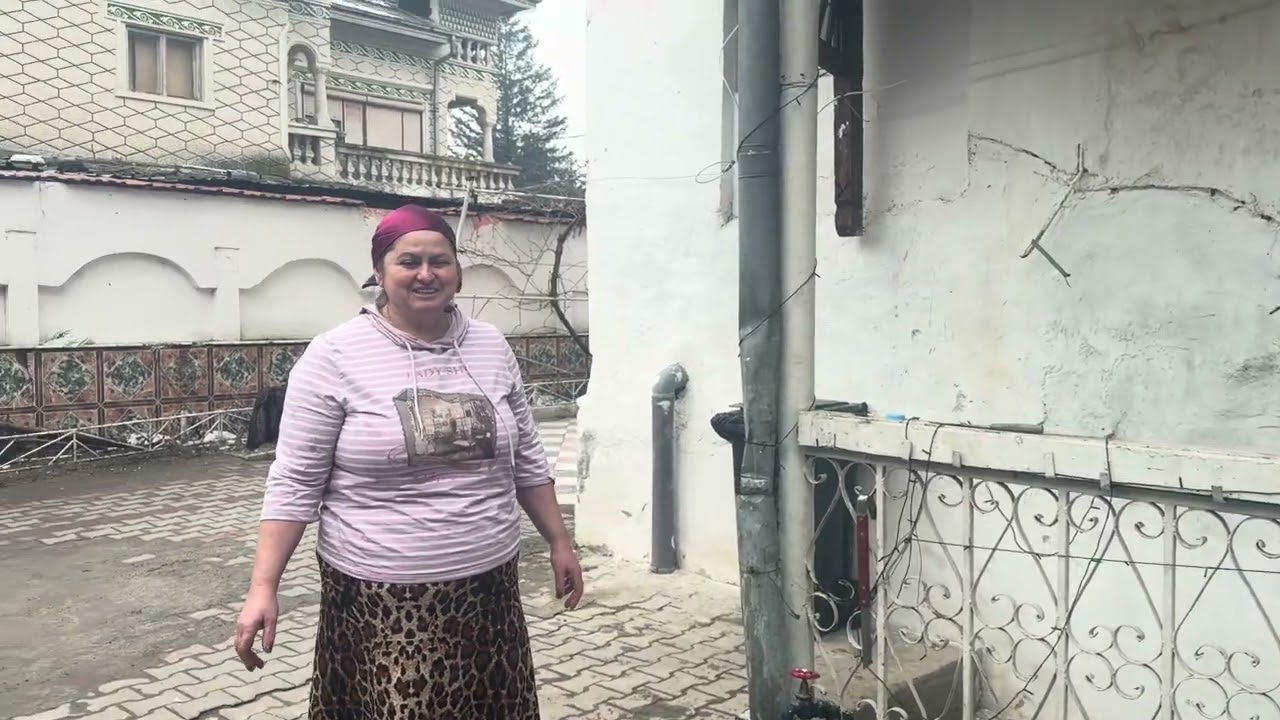 Leo de la Strehaia pregătiri de ziua îndrăgostiților cu ceaune de fasole! 