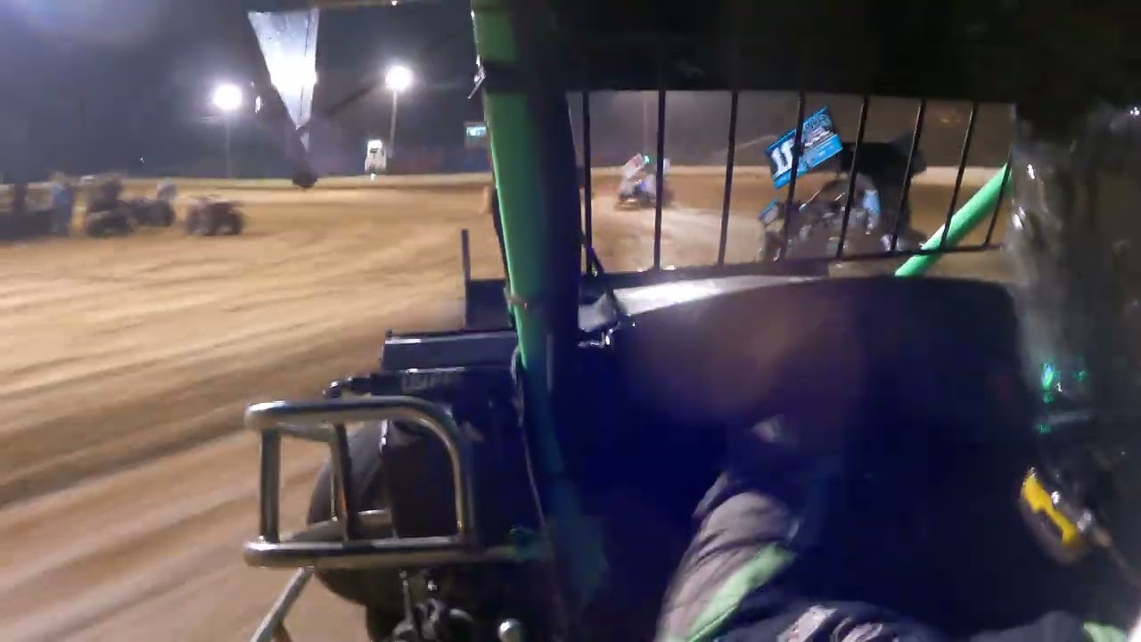 CLEAN SWEEP Wingless and Winged 600 Micro Sprint Wins @ GVAT 9/18/2022