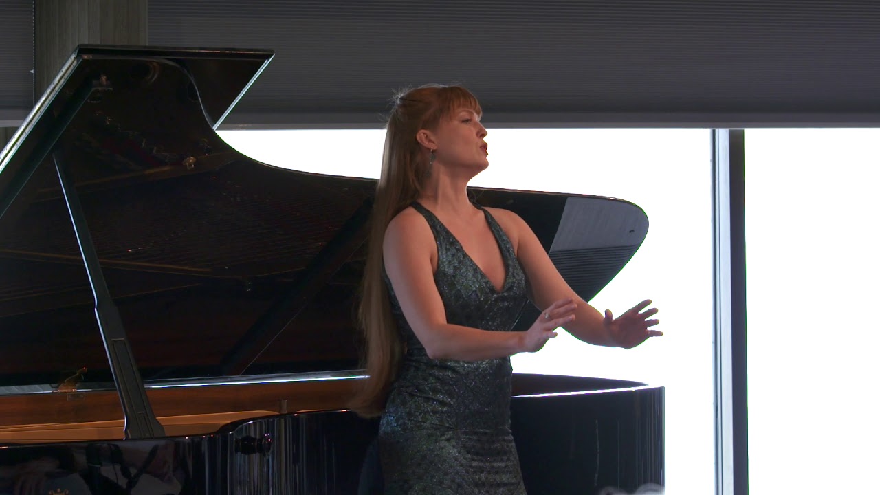 Wallis Giunta - Voce di Donna (La Gioconda, Ponchielli)