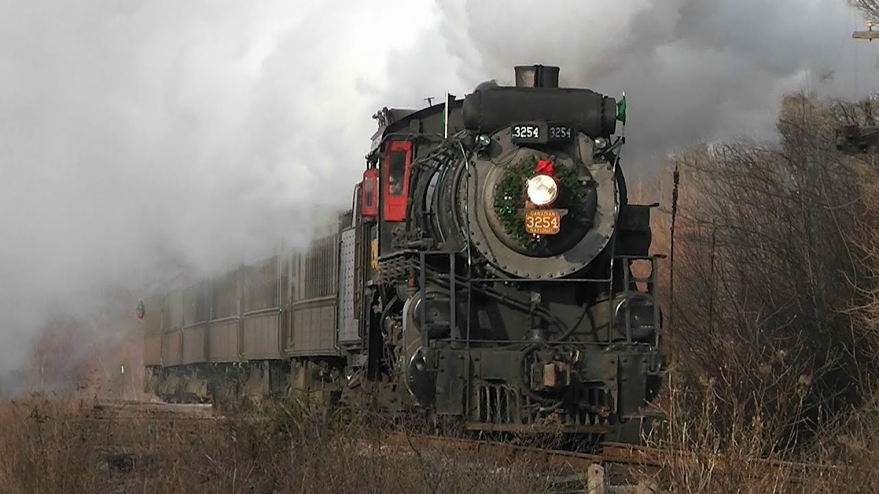 One Last Romp Along the Road of Anthracite (with Canadian National 3254)
