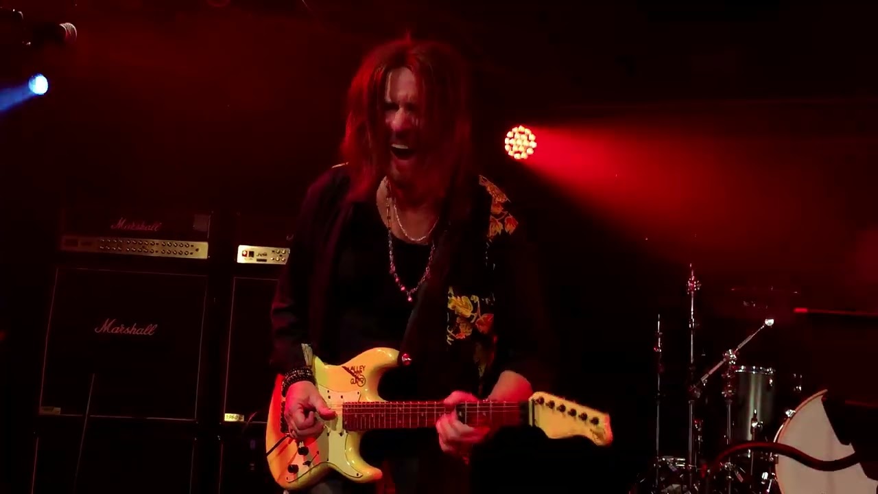 Kee Marcello performs Europe - Yesterday's News (Live Plan B Malmö 2024-04-06)