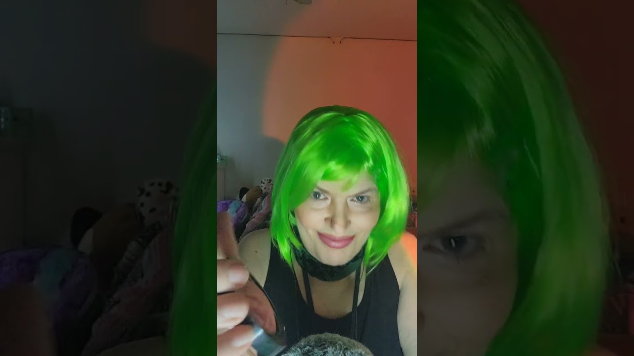 Asmr makeup