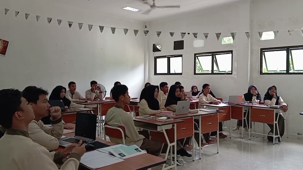 VIDEO UKIN DESCRIPTIVE TEXT|| PPG BAHASA INGGRIS DALJAB KEMENAG 2025|| UNIVERSITAS NEGERI YOGYAKARTA