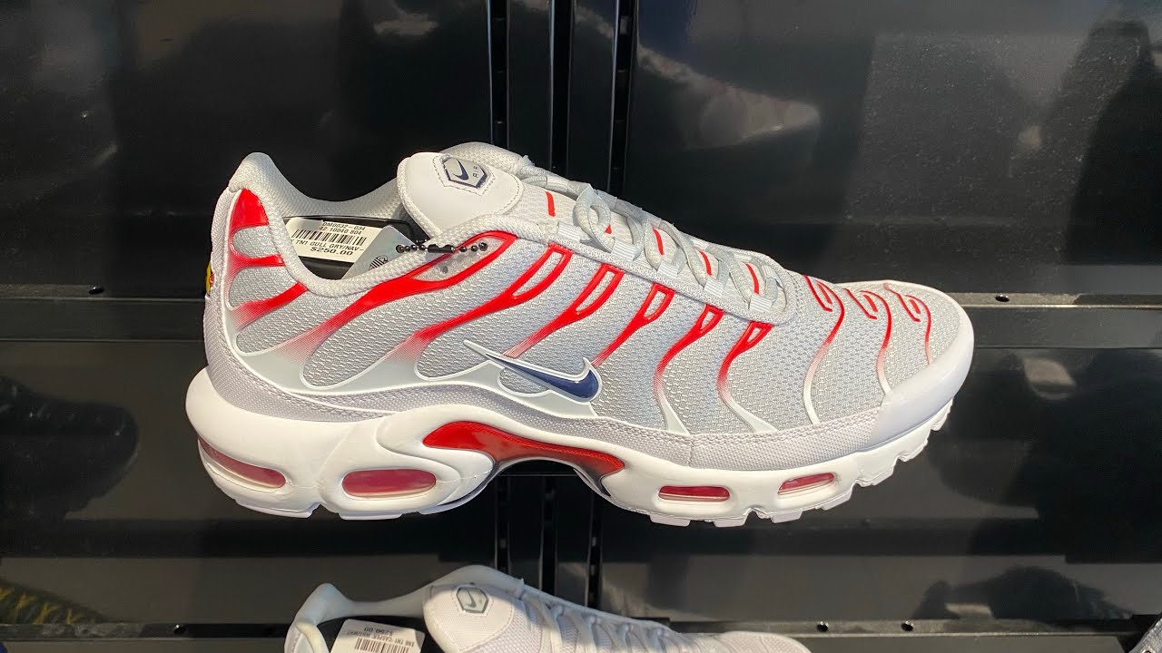 Nike Air Max Plus “USA” - Style Code: DM0032-034