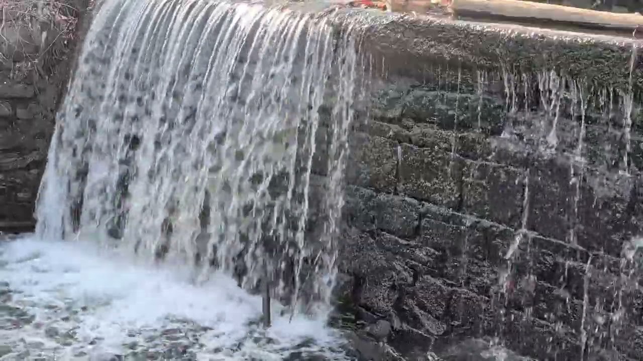 SUEÑO PROFUNDO. Deep sleep. Agua cayendo en cascada , 3 horas para dormir,estudiar y relajarse.