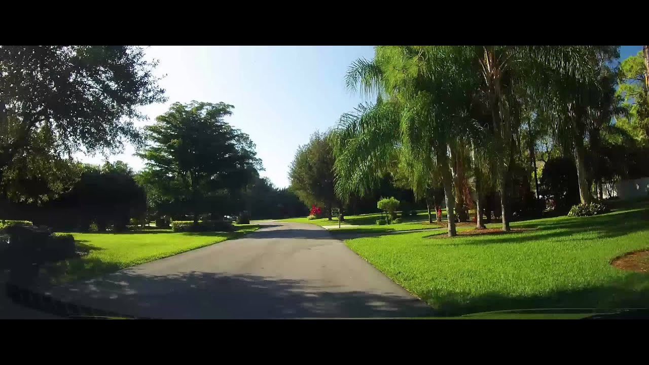 Driving in the Wealthy Pinehurst Estates in Fort Myers, Florida - Pine Villa Lane