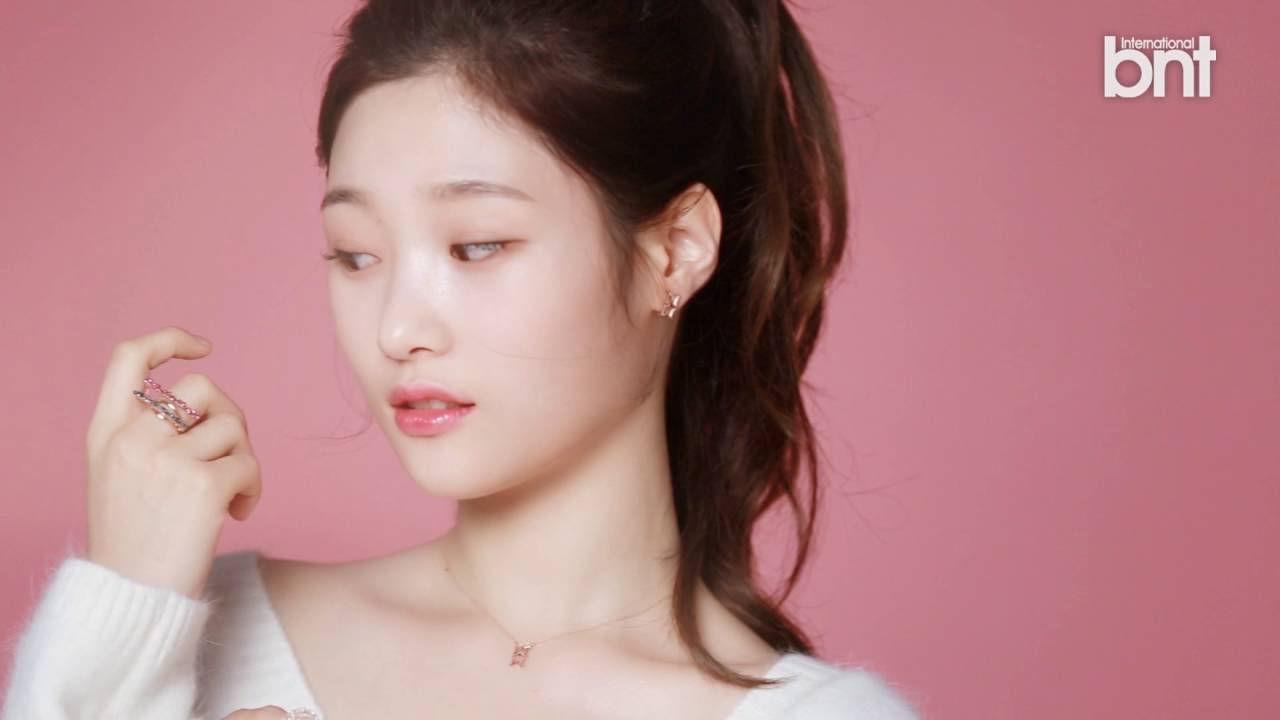 [bnt영상] 순백의 여신 정채연 라뮈샤 주얼리 화보 공개!