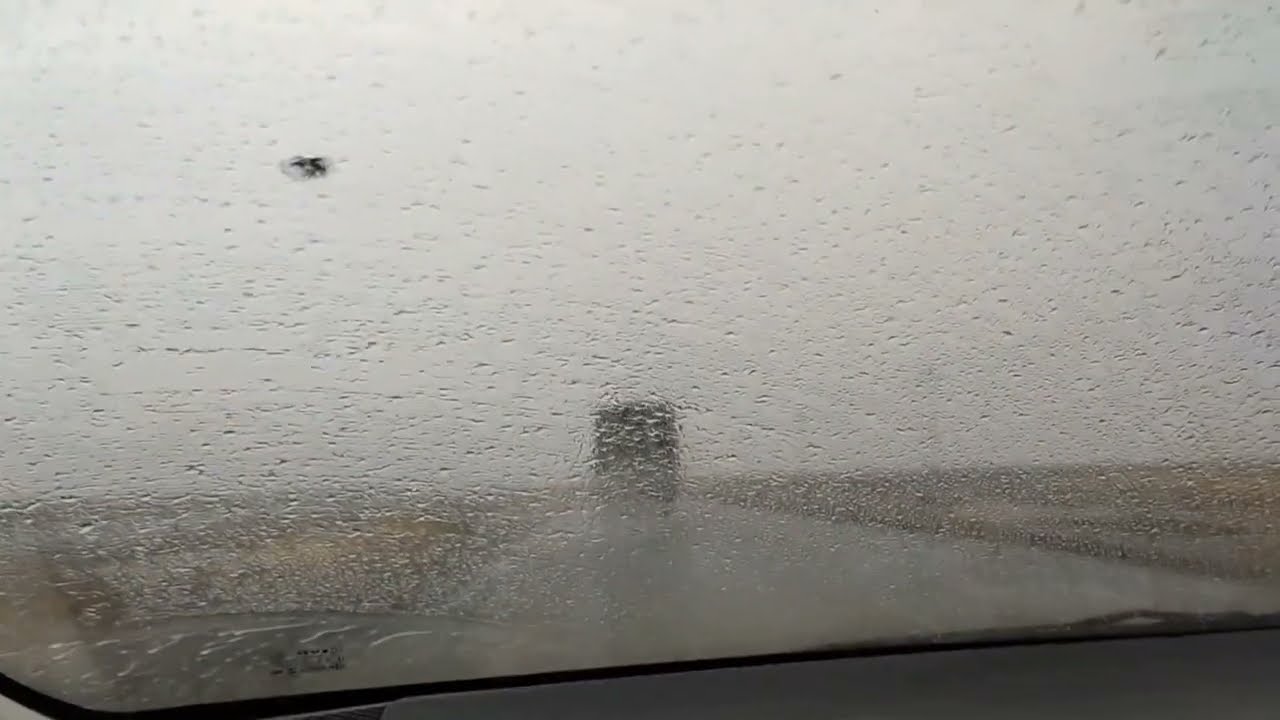 الطريق من بغداد الى اربيل الجزء الاول الطريق غائم مع مطر