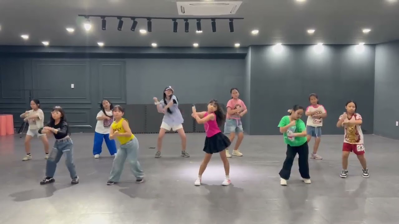 Dance v3-2