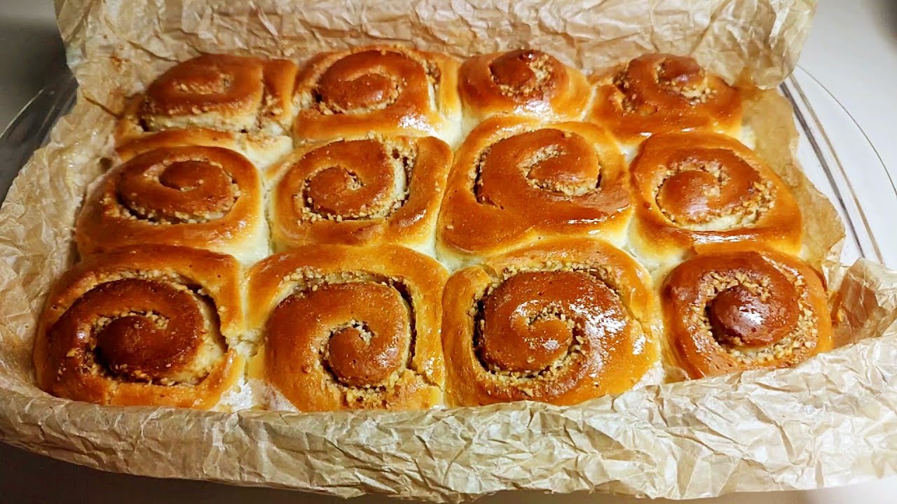 Булочки с орехами и молочной пропиткой 