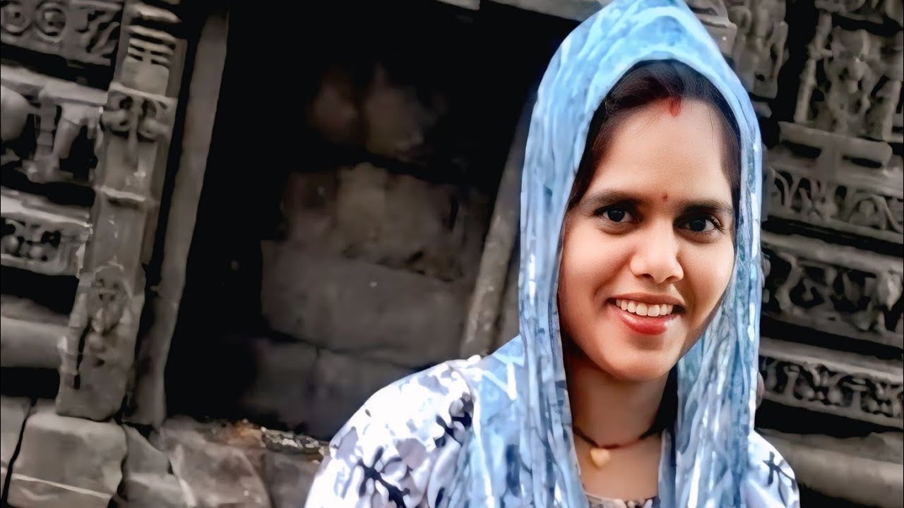 Ghumne ke liye nikle Shiv mandir Ulhasnagar 5 number  meri bibi aur mai