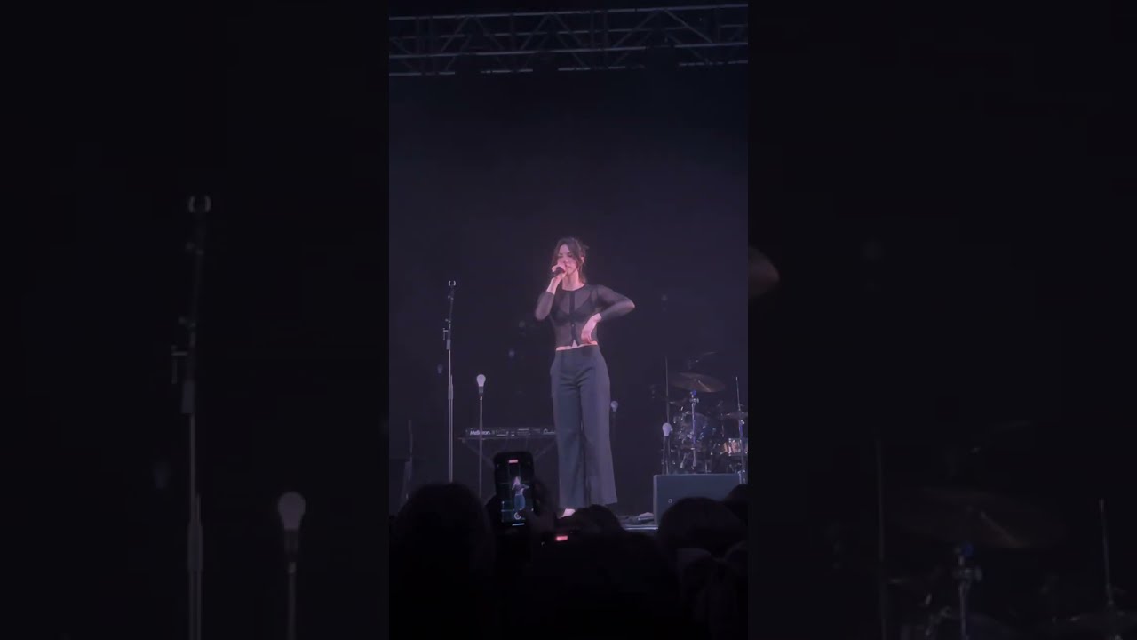 Gracie Abrams Good Riddance Tour Glasgow Live At The O2 Academy 28th September 2023 Full Show