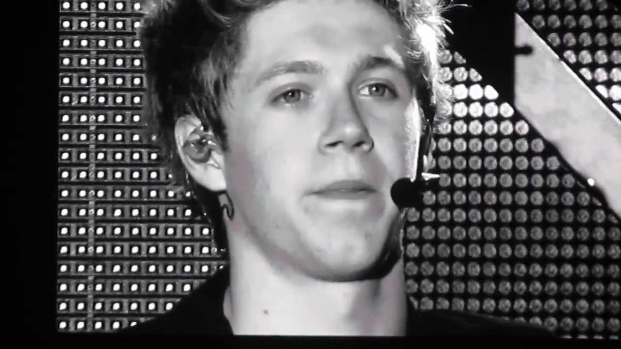 One Direction - Little Things - LIVE in Munich 17/05/13