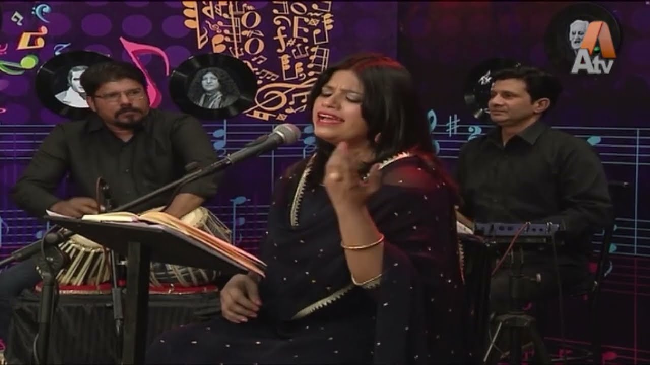 Ik Halki Halki Ahat hai Ik mehka mehka saya hai  | Sitara Younas | A Tribute to Iqbal Bano | SRBC