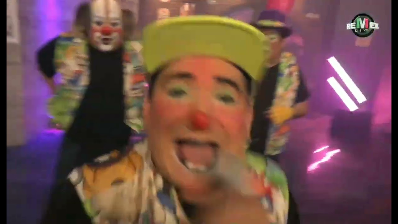 los payasonicos en Ay te va (la payasonicumbia)