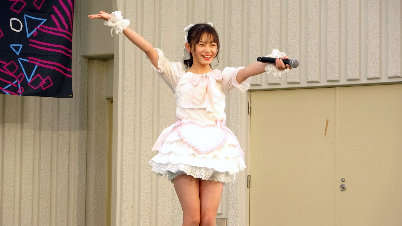 りおぴ「デビきゅー／芹澤優」東京アイドル劇場@上野公園野外ステージ 2026年3月15日