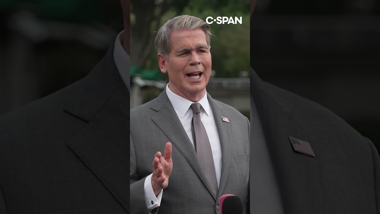 Bessent reacts to U.S. hitting $40T in debt