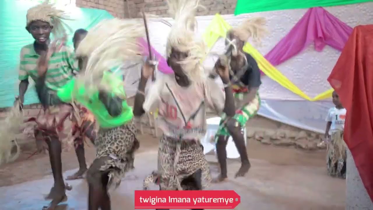 Vyose kubwanyu, kubera Kristu