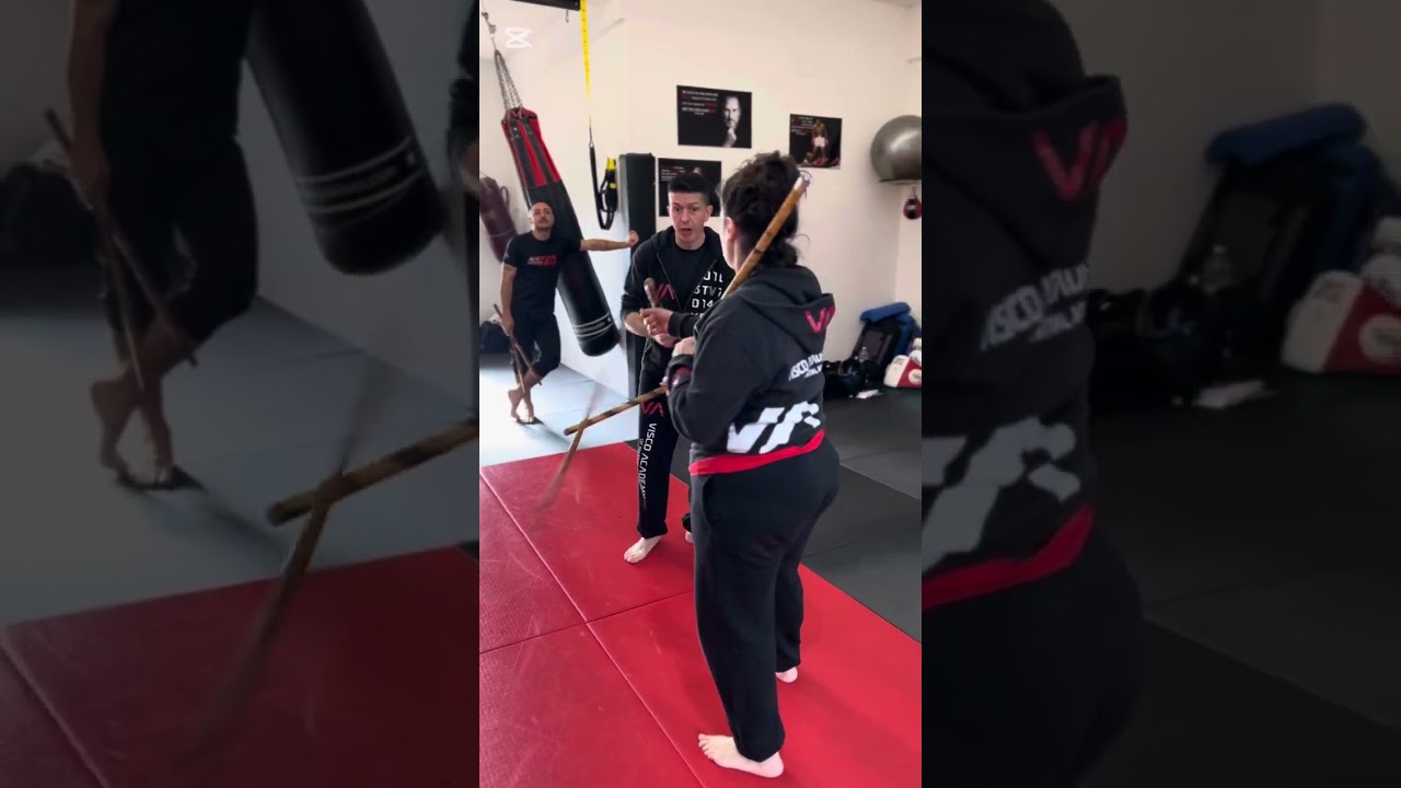 Double sticks disarms