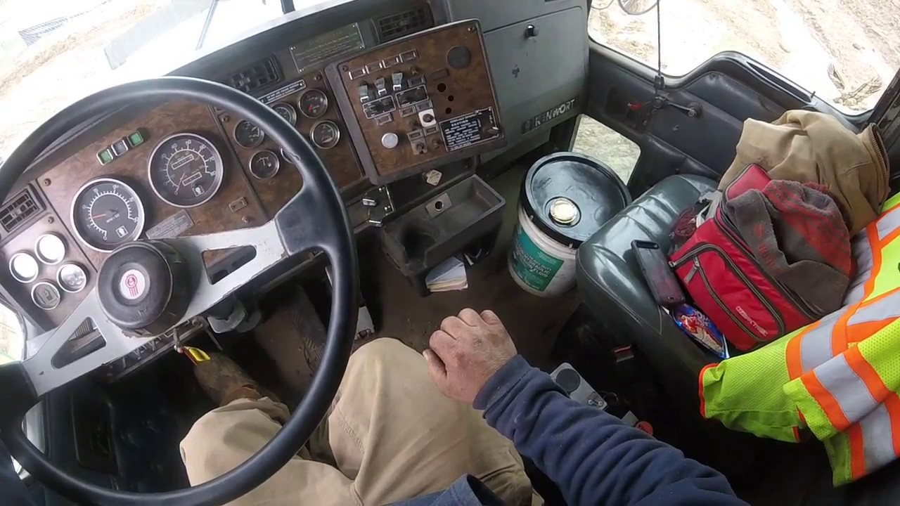 Dumping a triaxle dumptruck 
