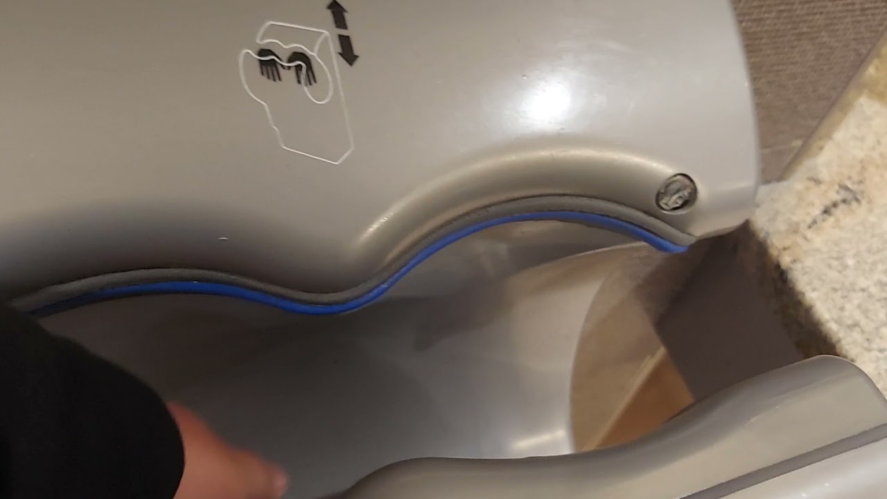 Hand Dryer Adventure: Roosevelt Field Mall | Garden City, NY
